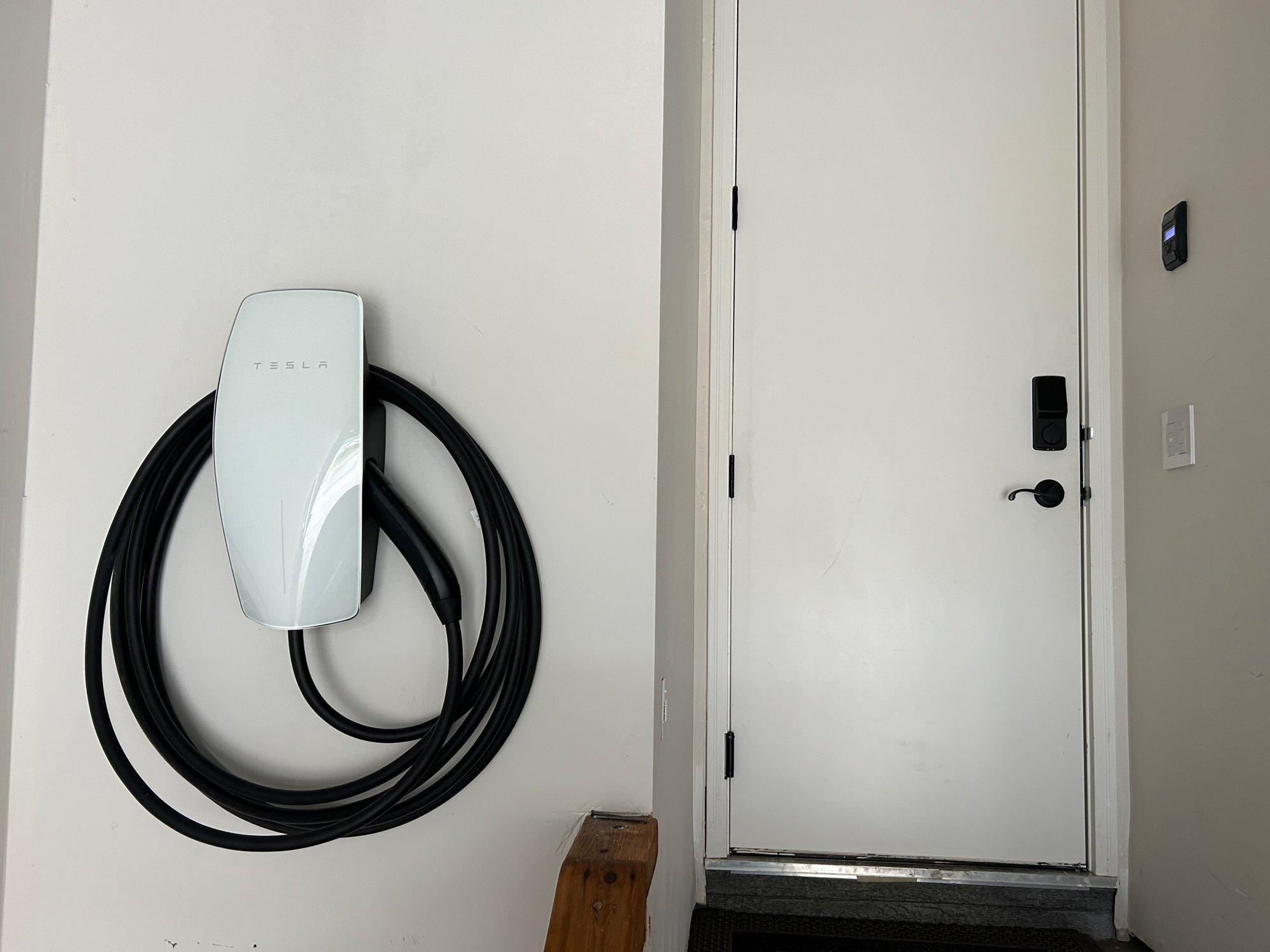 EV-charger-on-wall-mount